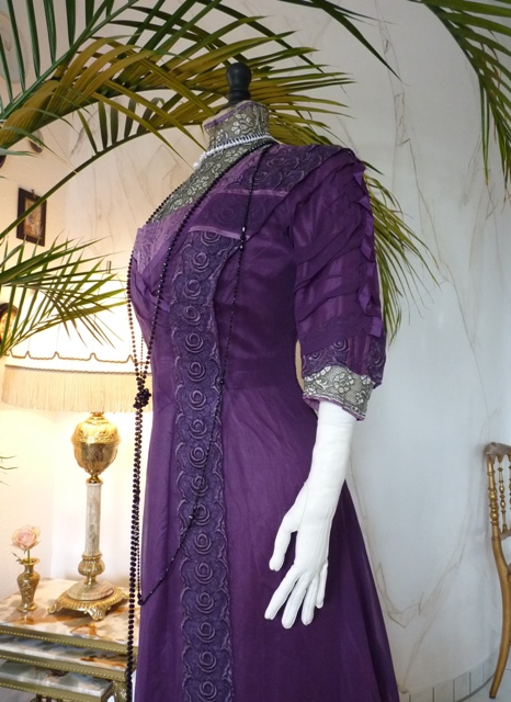 10 antique gown