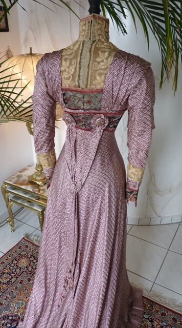 14a antique dress