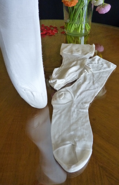 1 antique silk stocking