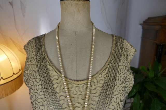 1 antique flapper dress 1920