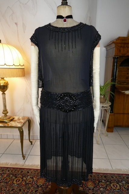 12 antique evening dress 1924