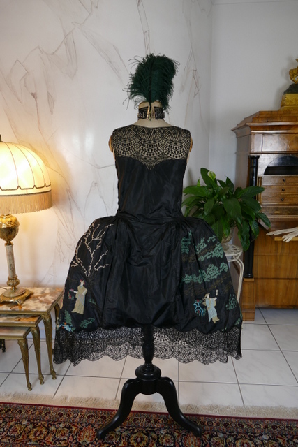 24 antique robe de style 1924