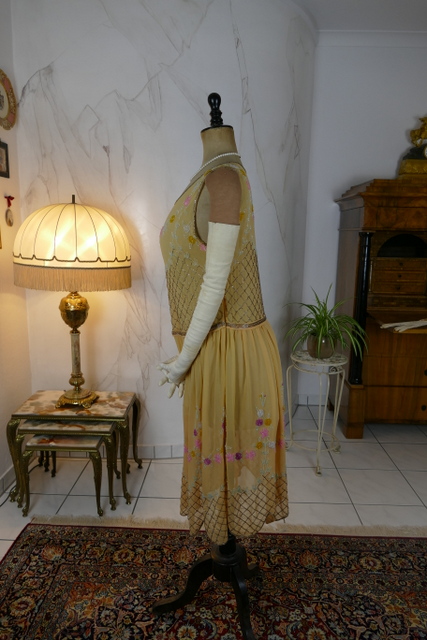 21 antique flapper dress 1926