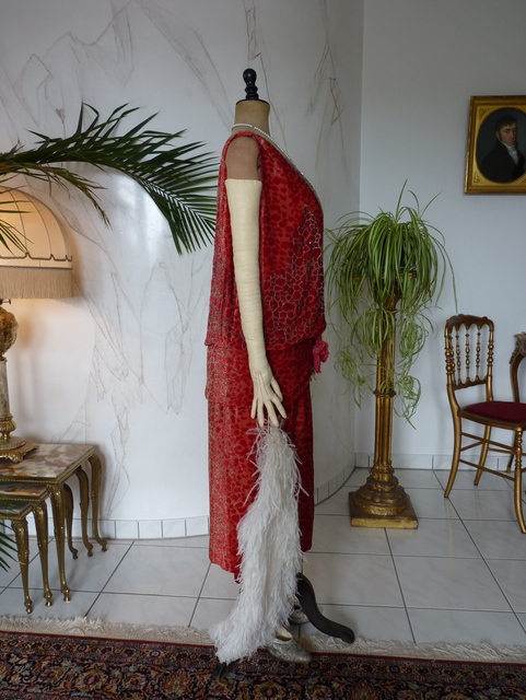 22 antique flapper dress Worth 1920