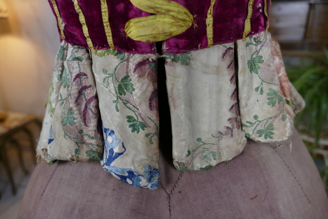 18 antique rococo corset 1740