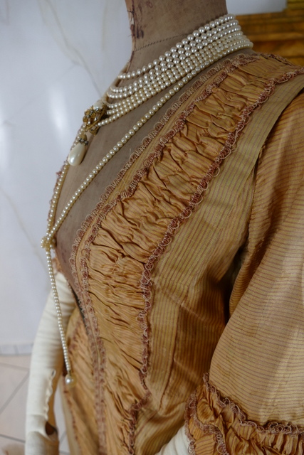 20 antique rococo robe manteau 1775