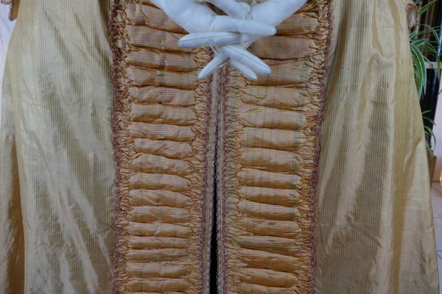 8 antique rococo robe manteau 1775