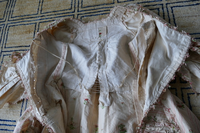 53 antique robe a la Francaise 1770