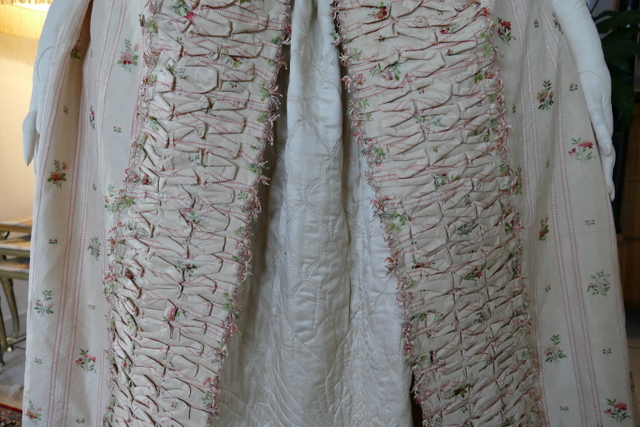 6 antique robe a la Francaise 1770