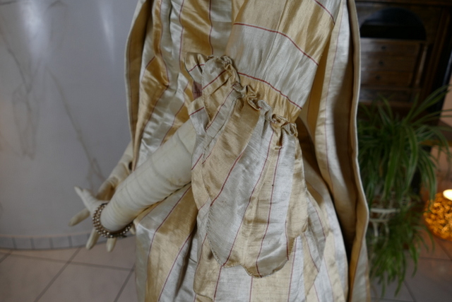 18 Rococo Manteau Robe a la Francaise 1770