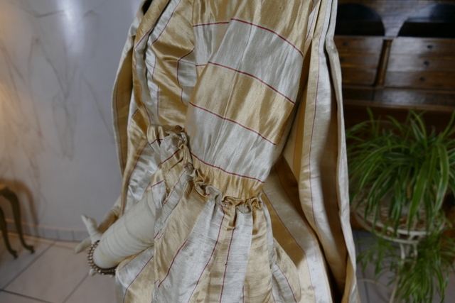19 Rococo Manteau Robe a la Francaise 1770