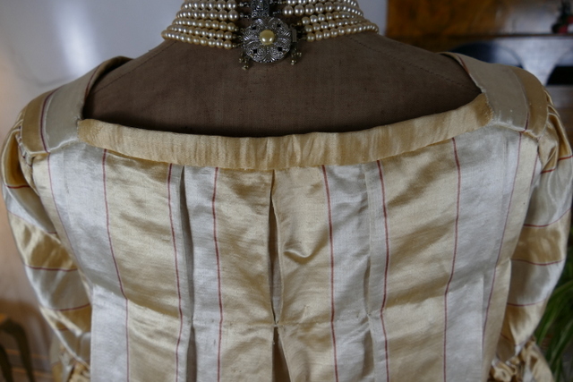 24 Rococo Manteau Robe a la Francaise 1770