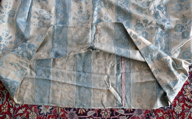 45 antique robe a la francaise 1770