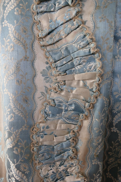 6 antique robe a la francaise 1770