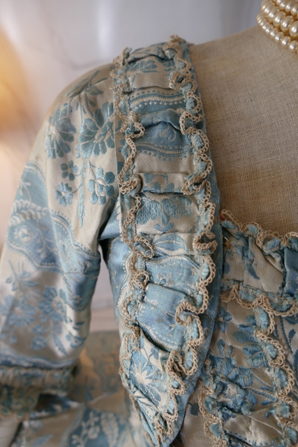 6a antique robe a la francaise 1770