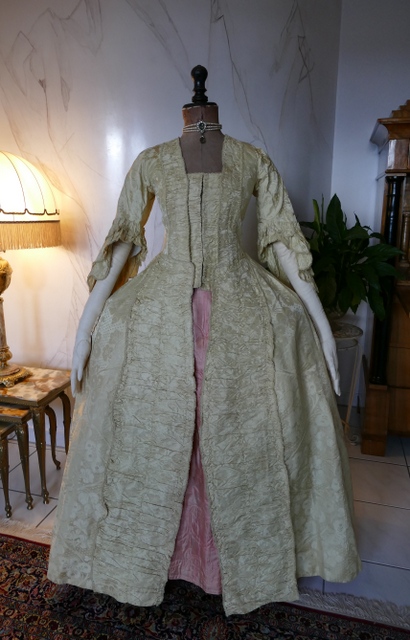 2 antique robe a la francaise 1770