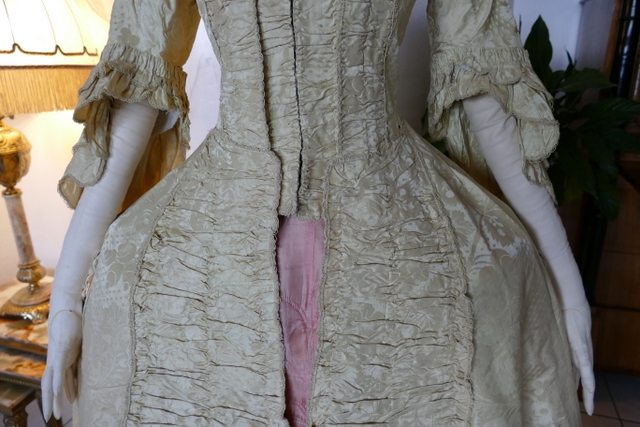4 antique robe a la francaise 1770