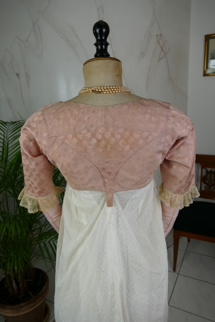 13 antique round gown bodice 1795