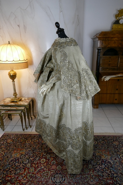 29 antique rococo court dress 1720 1760