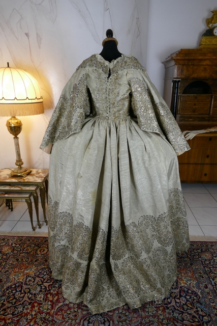 42 antique rococo court dress 1720 1760