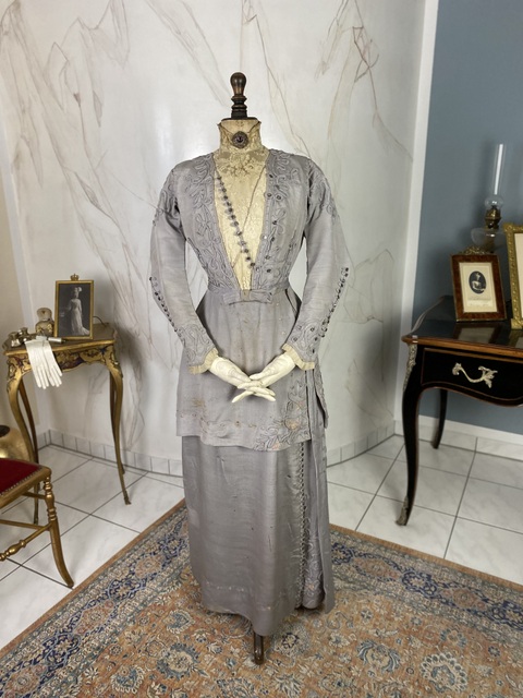 antique Grant bros Day dress 1912