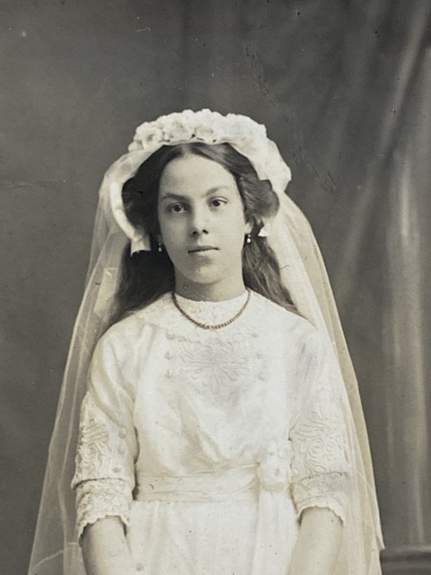 10a antique communion dress 1912