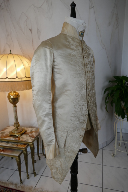 38 antique rococo wedding coat 1740
