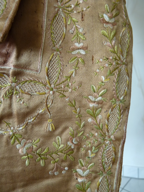 46 antique formal coat 1790