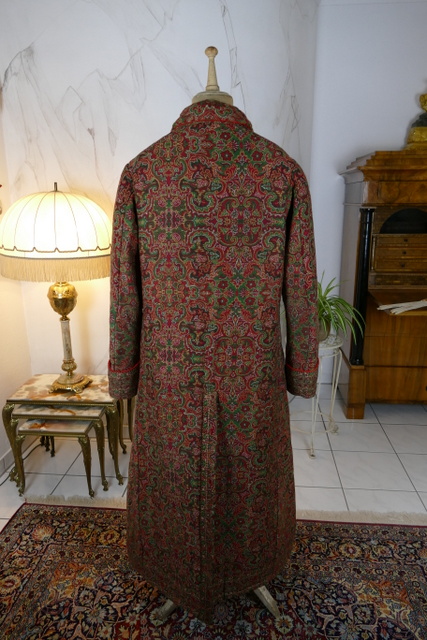 19 antique Mens dressing coat 1865