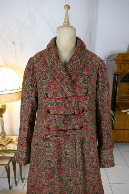 1 antique Mens dressing coat 1865