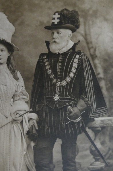 1 antique Devonshire costume 1897