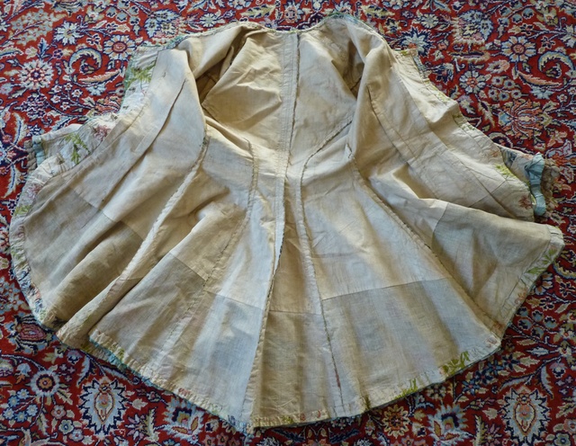 103 antique silk jacket 1750