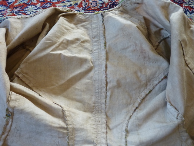 106 antique silk jacket 1750