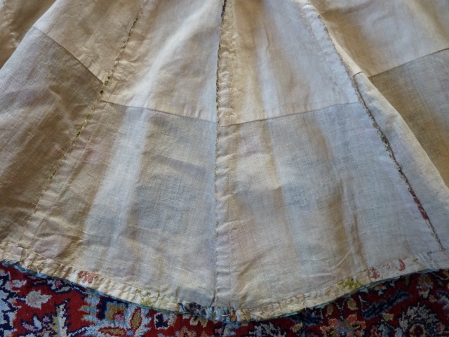 107 antique silk jacket 1750