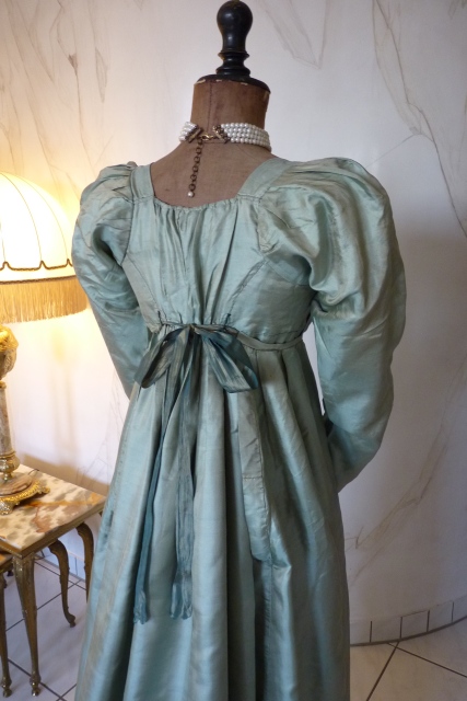 26 antique silk dress 1800 