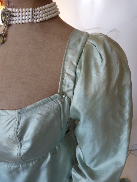 5 antique silk dress 1800