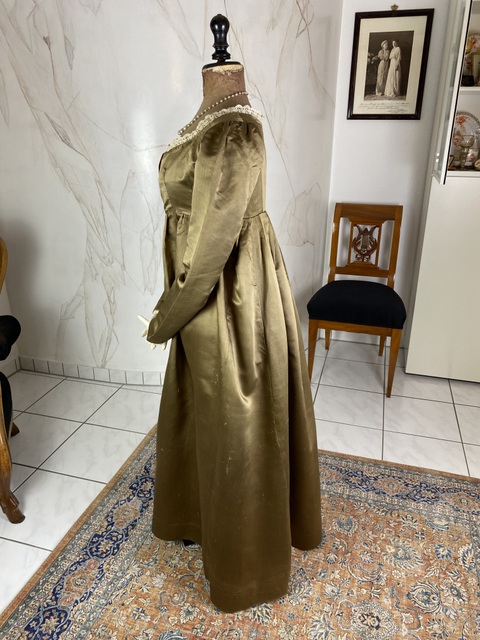 10 antique empire silk dress 1805
