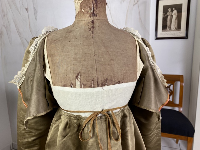 30 antique empire silk dress 1805