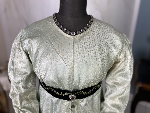 1 antique dress 1815