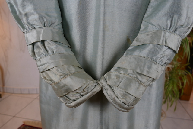 13 antique regency dress 1818