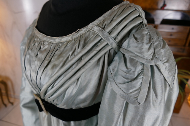 14 antique regency dress 1818