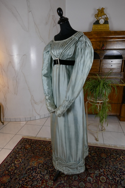 16 antique regency dress 1818