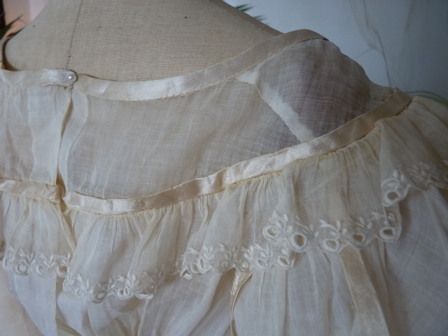 23 antikes regency Kleid 1815