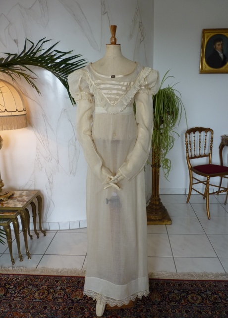 2 antikes regency Kleid 1815