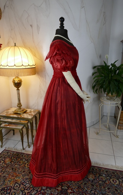 32 antique gauze dress 1828