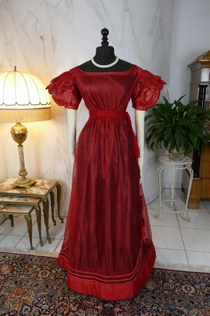 7 antique gauze dress 1828