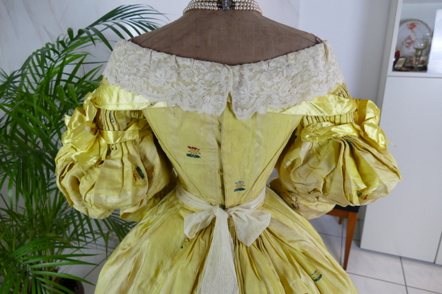 22 antique biedermeier dress 1838