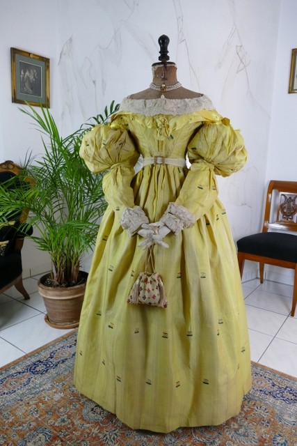 27 antique biedermeier dress 1838