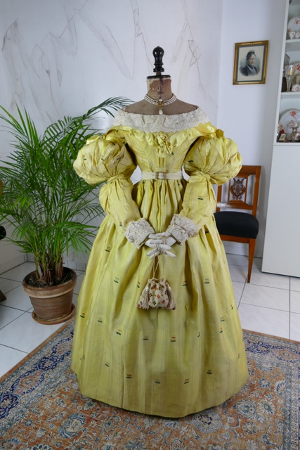 3 antique biedermeier dress 1838