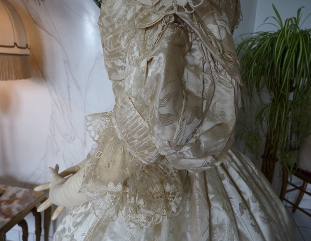 34 Biedermeier Hochzeitskleid 1835